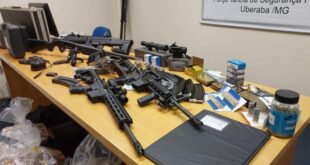 Integrante de facção criminosa que responde por homicídio e tráfico de drogas, consegue comprar armas legalmente