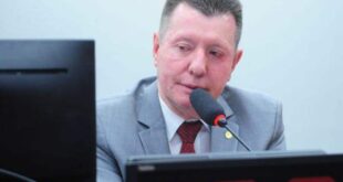 Projeto determina que comunidade local seja ouvida sobre nome dado a universidades e escolas
