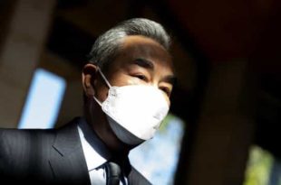 EUA querem transformar mar do Sul da China em arena de combate, diz Pequim