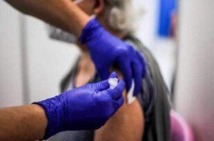 Brasil tem 46,7% da população total imunizada com dose de reforço contra a covid