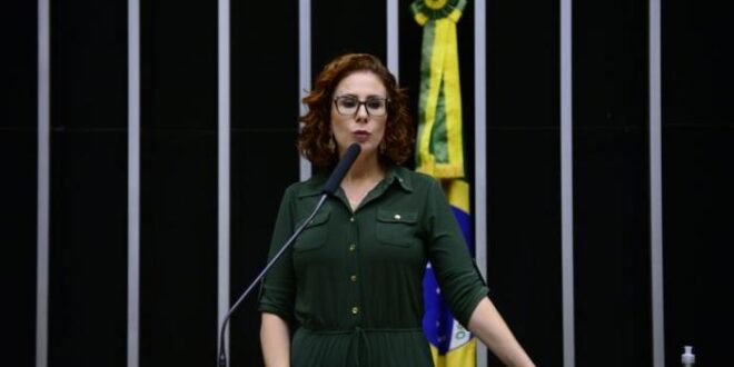 Projeto cria medidas para incentivar doação e venda de computadores usados