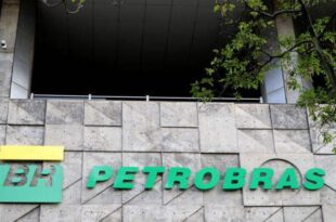 Petrobras não descarta compra de diesel russo diante de cenário de aperto