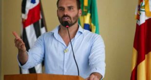 Eduardo Bolsonaro pode ser incluído em investigação sobre invasão do Capitólio nos EUA