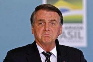 Bolsonaro critica manifesto em defesa da democracia: Não precisamos de 'cartinha'