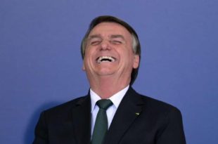 Bolsonaro diz não temer ações em série na Justiça