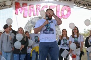 Irmão de petista assassinado em Foz do Iguaçu diz em ato que morte foi 'ato político'