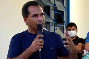 Prefeito suspeito de distribuir cargos de estágio remunerado para apaniguados, na mira do MP
