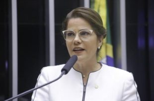 Projeto de Mara Rocha prevê piso salarial de dois salários mínimos para trabalhador essencial de limpeza urbana