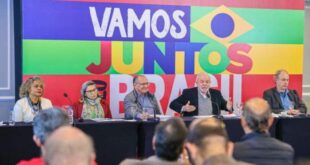 PT adota rito protocolar para referendar chapa Lula-Alckmin