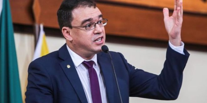 Zen defende a recomposição do orçamento acreano e repudia assassinato de Marcelo Arruda por bolsonarista em Foz do Iguaçu