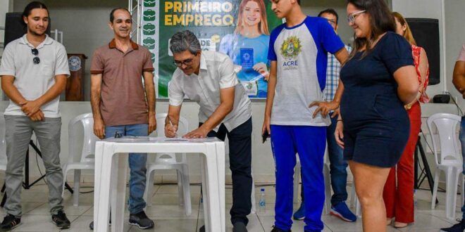 Emenda de R$ 420 mil de Edvaldo Magalhães possibilita Prefeitura de Cruzeiro do Sul abrir vagas de estágios para estudantes do ensino médio; projeto teve início nesta sexta-feira