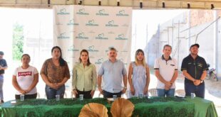 Com recurso de R$ 9 milhões indicados por Mara Rocha, Prefeito de Epitaciolândia assina ordem de serviço para asfaltamento