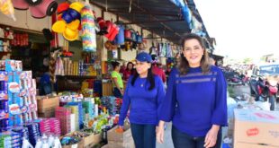 Em Tarauacá Mara Rocha segue agenda visitando comerciantes, instituição de ensino e colhendo sugestões para plano de governo.