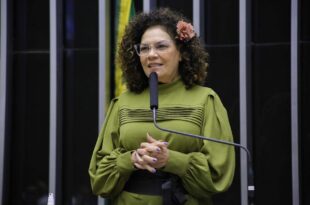 Perpétua é a única parlamentar do Acre entre os mais influentes do Congresso, diz pesquisa