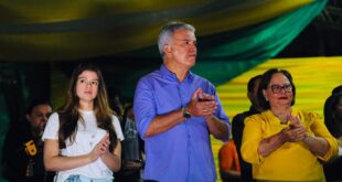 Campeão em emendas para o município, Petecão é aplaudido no aniversário de Brasileia