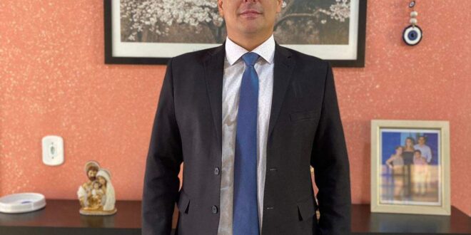 Sanderson Moura é o primeiro do Acre a registrar a candidatura ao Senado