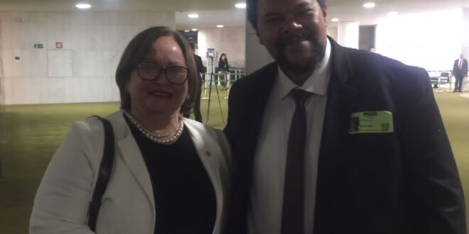 Vanda Milani vota pela aprovação da Lei Aldir Blanc 2 e da Lei Paulo Gustavo