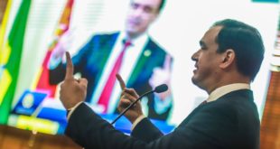 "Gladson despreza a nossa história mas se apega às suas diárias", afirma Daniel Zen