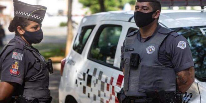 Sob pressão de  comandantes das PMs  Câmara adia votação de projeto que tira poder de governadores