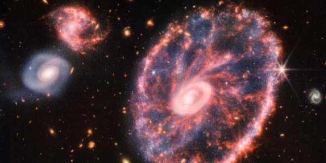 Nasa divulga imagem de galáxia em caos após colisão