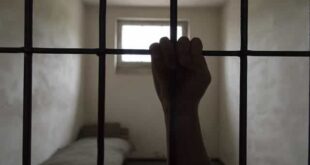 Polícia da África do Sul prende mais de 120 homens após estupro coletivo