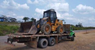 Avaliada em 700 mil, máquina pesada furtada de Rio Branco é recuperada pelo 8º BPM