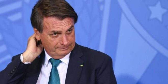 Bolsonaro veta aumento de verbas para a merenda escolar