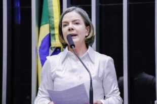 Proposta prevê adicional no salário do motorista de transporte de carga