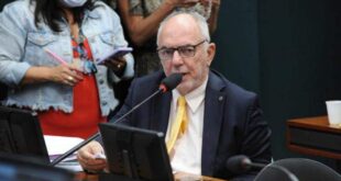 Proposta estabelece piso salarial de R$ 3.200 para vigilantes