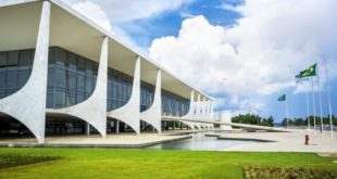 Gasto do governo com servidores cai para menor patamar em 26 anos