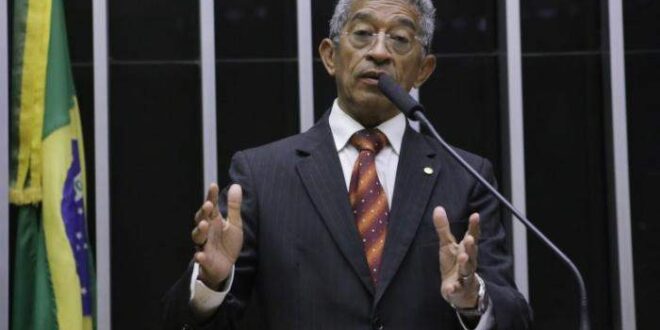 Projeto restringe chaves PIX a CPF e CNPJ