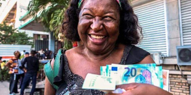 Cuba vai reabrir seu mercado de venda de moeda estrangeira