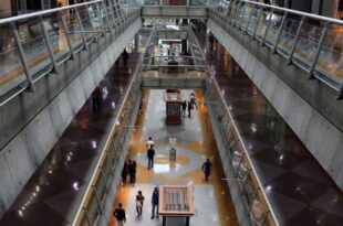 Confiança do Comércio cai 1,8% em agosto, após 4 meses de altas, diz CNC