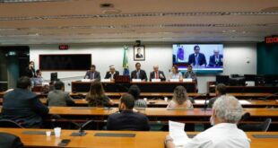 Comissão enviará ofício ao TSE alertando sobre riscos à segurança de servidores e mesários na eleição