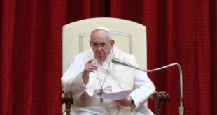 Papa Francisco pede que Kim Jong-un o convide para visitar Coreia do Norte