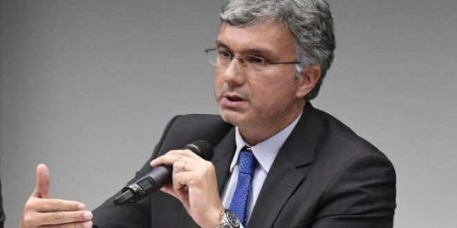 Projeto do Orçamento de 2023 traz Auxílio Brasil de R$ 405