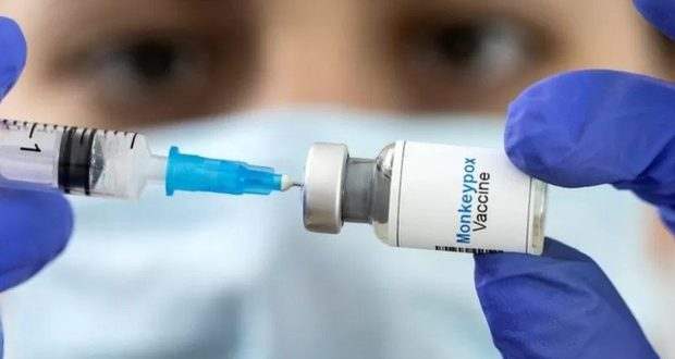 Anvisa autoriza dispensa registro de vacinas para varíola dos macacos
