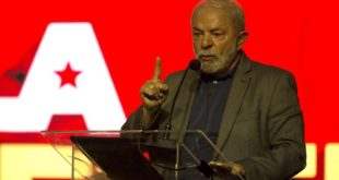 Lula critica ataques a Janja e chama Bolsonaro de mandacaru