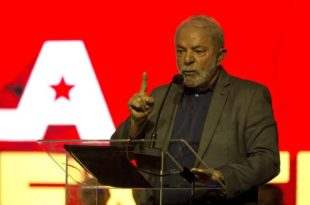Lula critica ataques a Janja e chama Bolsonaro de mandacaru