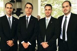 Metade do patrimônio do clã Bolsonaro foi comprada em dinheiro vivo
