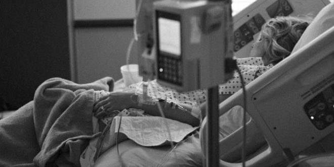 Mulher que acusa médico de cárcere privado foi operada para retirar necroses
