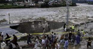 Paquistão vive caos climático com mais de mil mortos em temporais