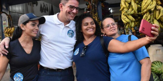 Gladson e Ney levam propostas para moradores e comerciantes do bairro João Eduardo