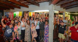 Doutores Thor Dantas e Jenilson Leite se reúnem com apoiadores no bairro da Base