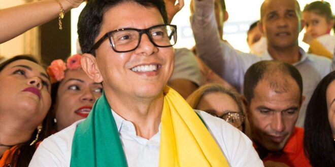 ”Precisamos nos preocupar em desenvolver nosso estado e criar perspectiva para os jovens acreanos ”, diz Dr. Jenilson Leite