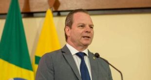 Longo quer aumentar valor e tornar definitivo o auxílio dos profissionais da Saúde