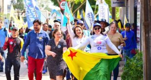 “As pessoas precisam saber do nosso compromisso de olhar nos olhos delas ao prometer que vamos melhorar a vida dos acreanos”, diz Mara na continuidade da caminhada na Sobral