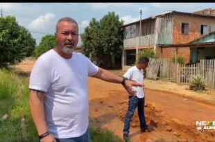 Água vaza há dois meses em loteamento da Praia do Amapá. Neném Almeida cobra providências