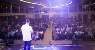 Em festa para Manoel Moraes e Antônia Lúcia, mais de duas mil pessoas declaram apoio a Ney Amorim, no Maison Borges