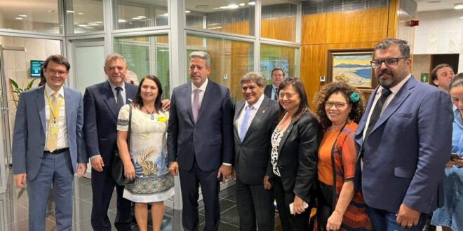 Perpétua é contra a venda de medicamentos em supermercados